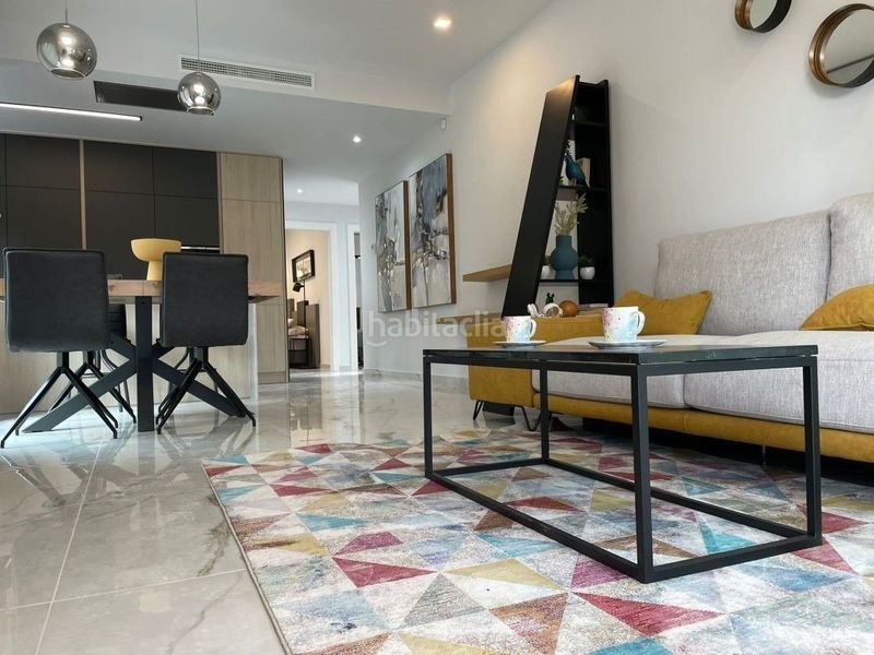 Foto 41c81e7d-d998-49a6-b5f3-e4c57fde73fc. Apartament amb aparcament piscina a La Florida Orihuela
