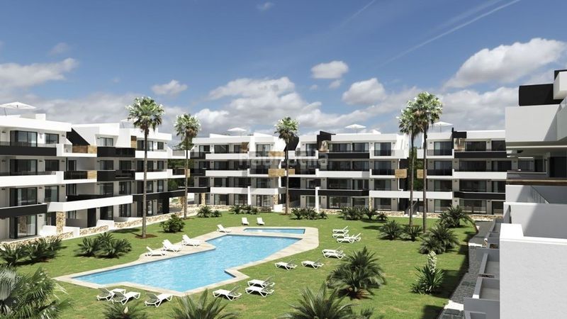 Foto b4eaa1b3-0aef-49af-a76d-b9849f121c7f. Apartament amb aparcament piscina a La Florida Orihuela