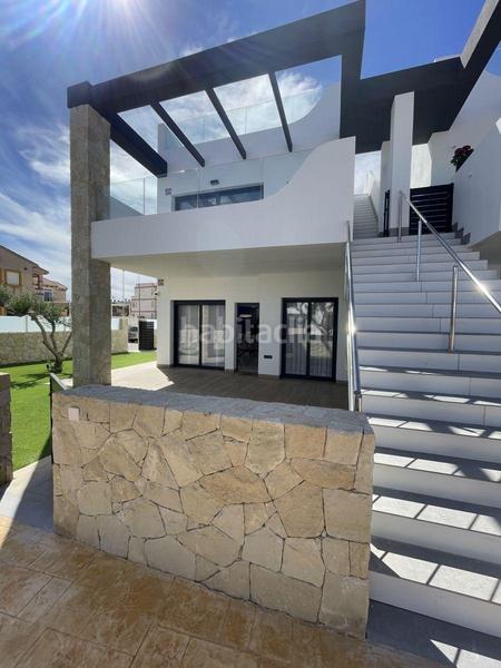 Foto e9dfc336-507c-4669-87e6-c377f36e716e. Maison avec parking piscine dans Los Almendros Orihuela