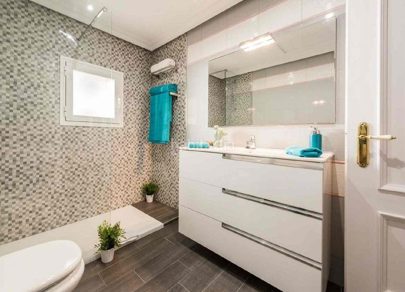 Foto e00700b3-2769-4793-a016-f04cc04e3180. Alquiler piso en Ses Figueretes - Platja d'en Bossa - Cas Serres Ibiza