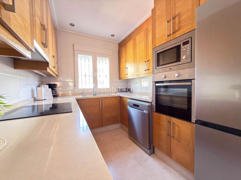 Foto fbe022e7-7bb2-45d4-97d2-a078d5d1fc58. Apartament amb aparcament piscina a Villamartín-Las Filipinas Orihuela