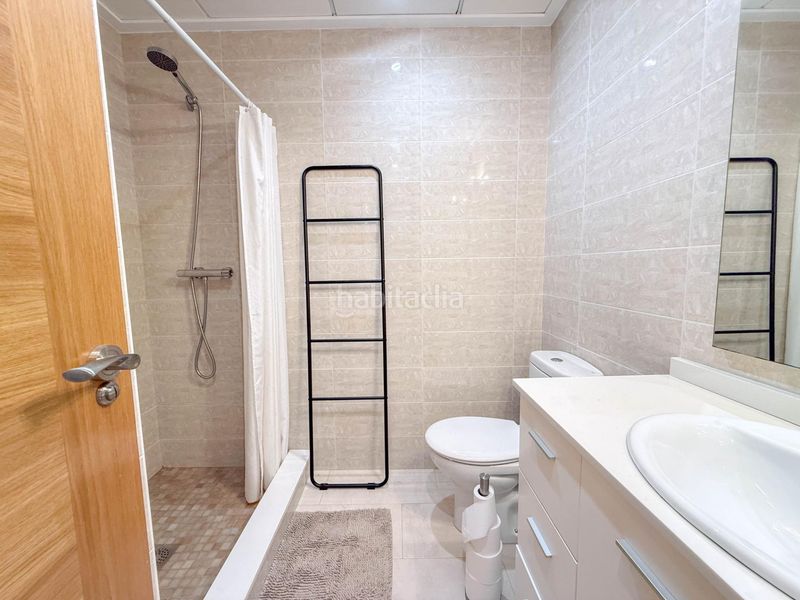 Foto fee6b2f6-99ac-45e9-bf1b-1475d1b30fea. Apartament amb aparcament piscina a Villamartín-Las Filipinas Orihuela