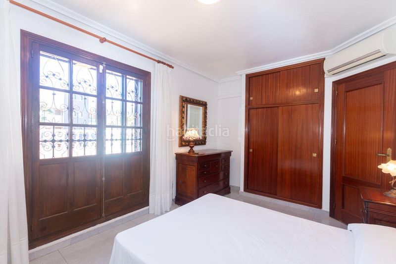 Foto da727c8c-b28a-4fcf-a113-b07917b65277. Xalet amb aparcament piscina a La Zenia Orihuela