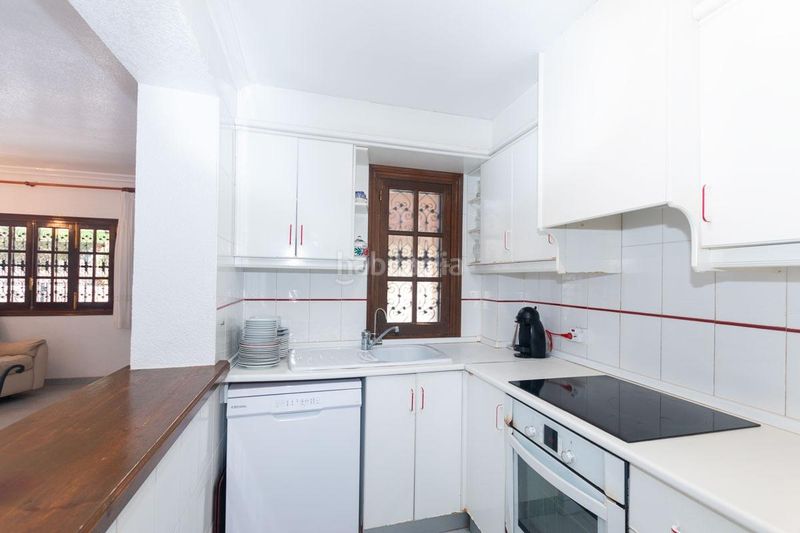 Foto e4ddda45-aab9-434b-99fd-177d2e2273fe. Xalet amb aparcament piscina a La Zenia Orihuela