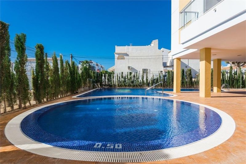 Foto 414b8a66-333d-49dc-b0b7-c286880b8788. Àtic amb aparcament piscina a Villamartín-Las Filipinas Orihuela