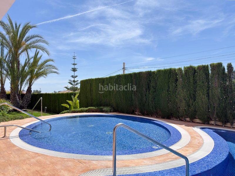 Foto 98e0261b-8b81-4376-8fb2-fab9d4de136a. Àtic amb aparcament piscina a Villamartín-Las Filipinas Orihuela