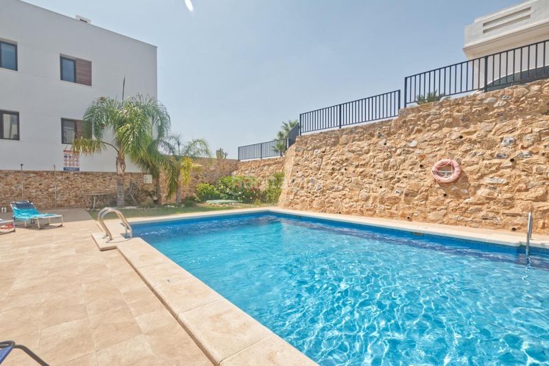 Foto 42567889-ffd6-4004-aede-58661fa873e6. Àtic amb aparcament piscina a Lomas de Campoamor - Las Ramblas Orihuela