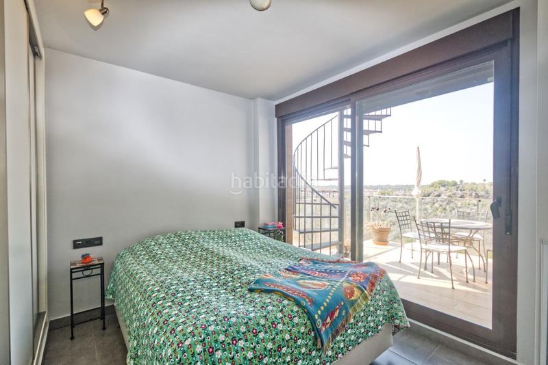 Foto daf8b317-7919-421f-a7ac-f2a666464e18. Àtic amb aparcament piscina a Lomas de Campoamor - Las Ramblas Orihuela