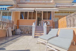 Maison à Doña Pepa. Exclusivo dúplex reformado en doña pepa  ciudad quesada