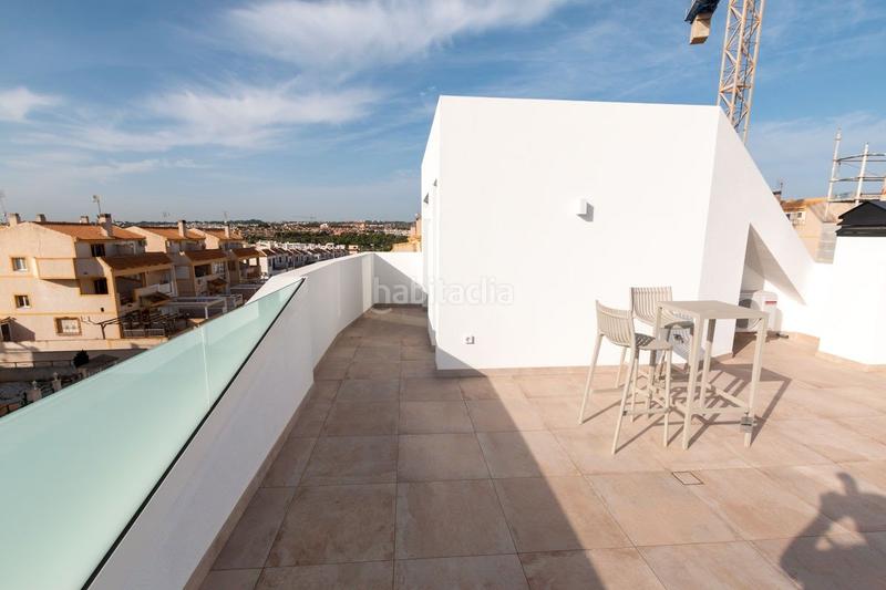 Foto 4d1a6e7e-f7bb-4223-ac1c-183c75f34fae. Chalet con piscina in La Florida Orihuela