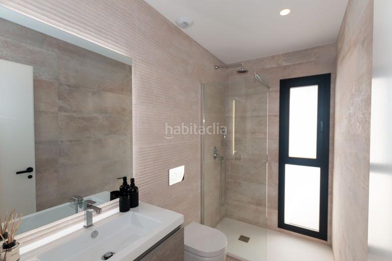 Foto dad2e4bc-f1e6-49f3-aeed-4f978284e169. Chalet con piscina in La Florida Orihuela