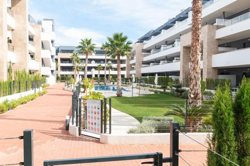 Foto 66db25c5-1532-4050-8381-752c4deb75d2. Apartament amb aparcament piscina a Playa Flamenca Orihuela