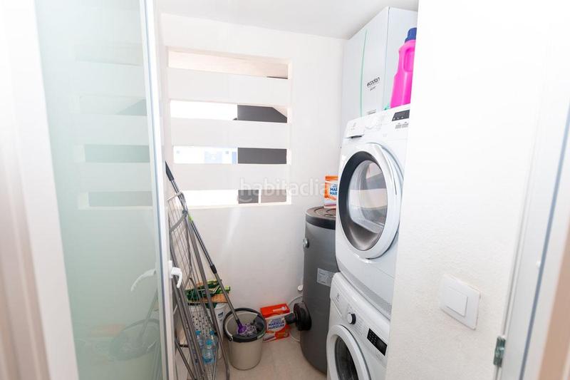Foto 986f0d44-231d-49ff-bcce-c11b493e4780. Apartament amb aparcament piscina a Playa Flamenca Orihuela