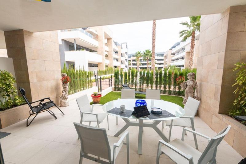 Foto b2d38e04-7825-4712-9906-f47343c35034. Apartament amb aparcament piscina a Playa Flamenca Orihuela