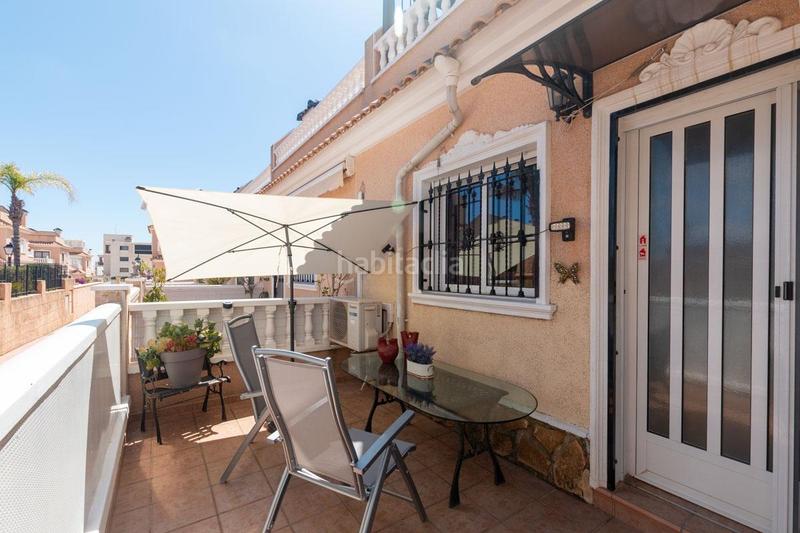 Foto 98802961-3ca7-42fe-b19a-7381ce421444. Casa adosada adosado con 2 dormitorios y 2 baños, con piscinas comunitaria en zona villamartin costa en Orihuela