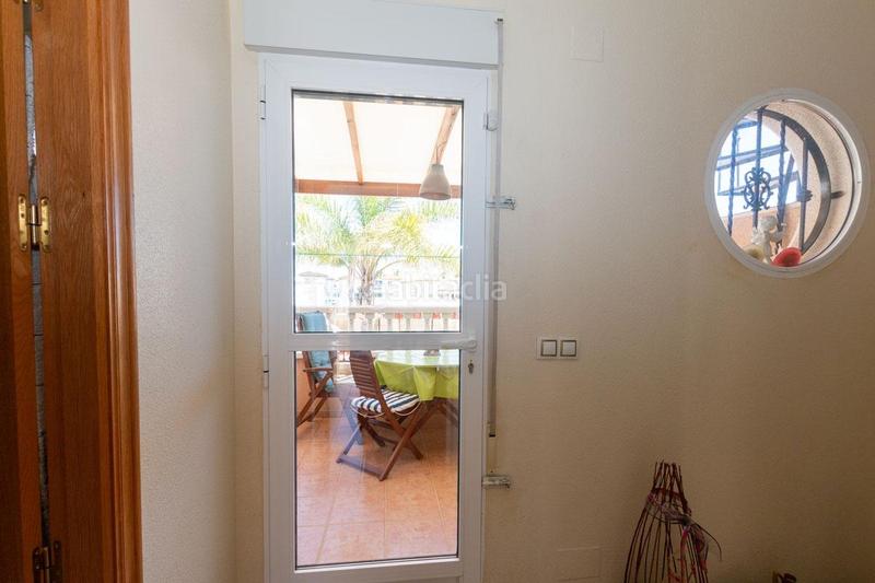 Foto d58968c3-3a8b-476f-b5b3-9ce11e3c8a56. Casa adosada adosado con 2 dormitorios y 2 baños, con piscinas comunitaria en zona villamartin costa en Orihuela