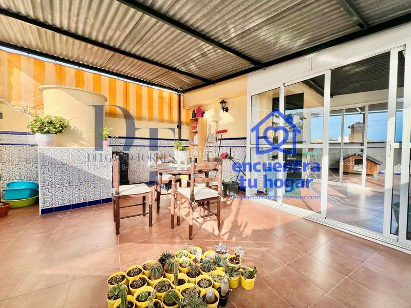 Foto 04d274ff-3bc4-4cc2-a6a3-75e45a0c1b32. Chalet fantástica vivienda con encanto andaluz y vistas panorámicas en carretera de arenas en Vélez - Málaga