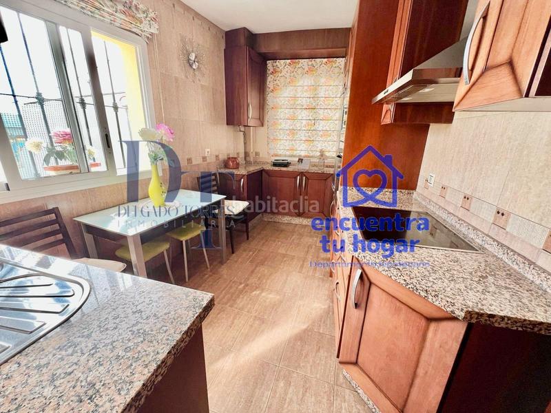 Foto 3bbd8c8c-8f58-4ef0-95d8-682b362c3e65. Chalet fantástica vivienda con encanto andaluz y vistas panorámicas en carretera de arenas en Vélez - Málaga