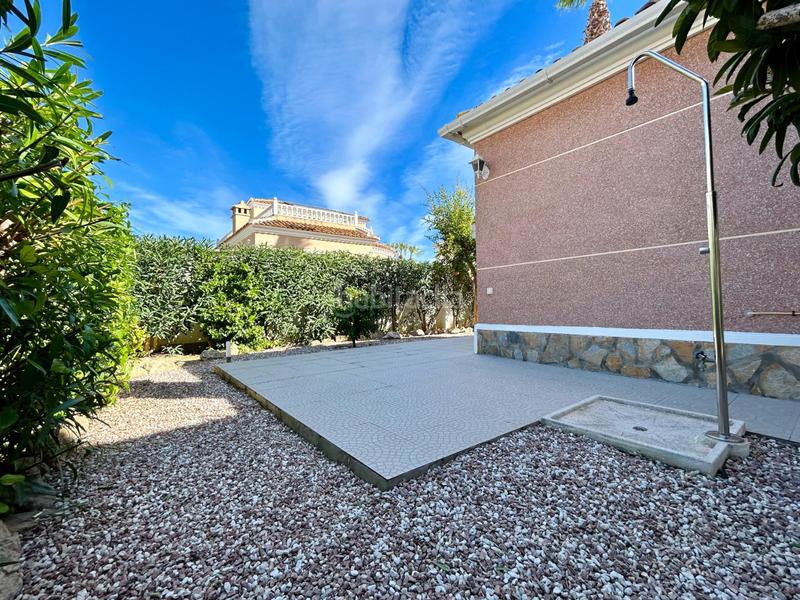 Foto ed5710b1-e6c4-47aa-b083-9332e56a81a1. Casa a schiera in El Molino Torrevieja