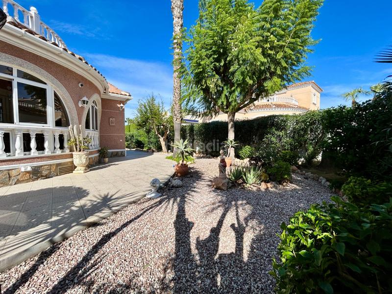 Foto c0ffe664-6e3d-44af-a05a-0e1c6dc3c4c7. Casa adosada en El Molino Torrevieja