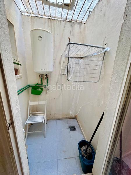 Foto b683fb10-bb66-4733-8322-fbd2db34f131. Casa adossada a Zona Carrefour - Urbanizaciones Torrevieja