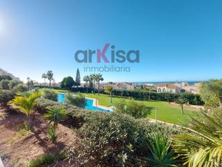 Piso en Almerimar. Venta de piso en almerimar  planta baja con terraza y vistas