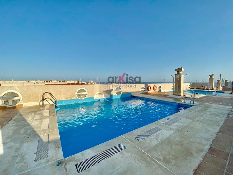 Foto ec2d557a-f88c-45d7-95d0-48922681d747. Location appartement avec chauffage piscine dans Almerimar Ejido (El)