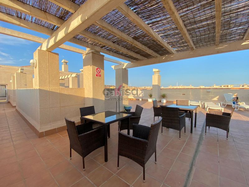 Foto eef5cdba-c2c3-4486-b7c5-787e6f52dc8e. Location appartement avec chauffage piscine dans Almerimar Ejido (El)
