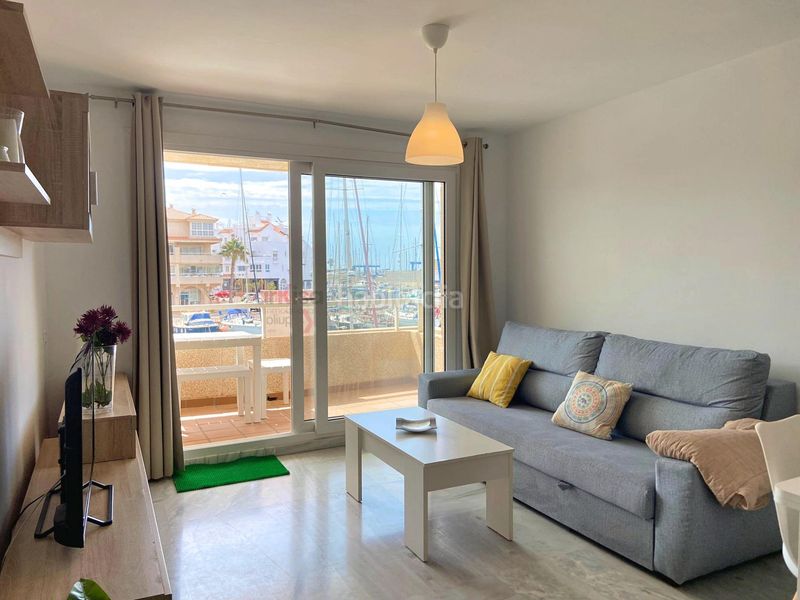 Foto 509355f2-4af0-404a-aee0-fc23b8363a63. Lloguer apartament amb calefacció piscina a Almerimar Ejido (El)