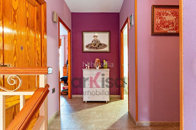 Foto 62c11951-ad56-48a9-bb86-2df1b00f4d87. Duplex avec parking dans Berja