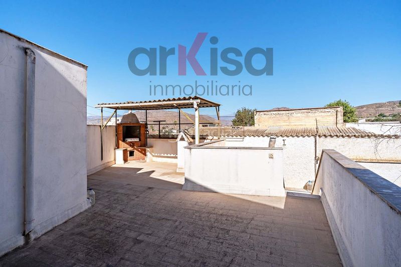Foto 44fa7bfa-2c23-484e-b3d9-a07f29298ca1. Dúplex amb aparcament a Berja