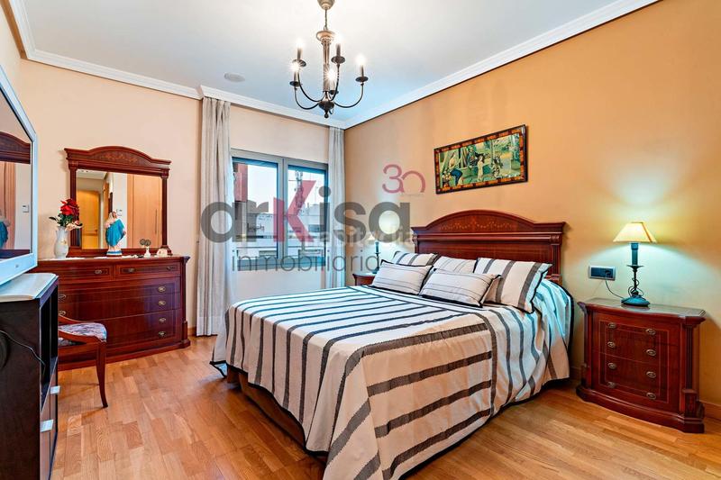 Foto bc43b29b-d4e5-4221-acb7-73c0574215a2. Piso espectacular piso de 170 m con excelentes calidades en el centro de el ejido en Ejido (El)