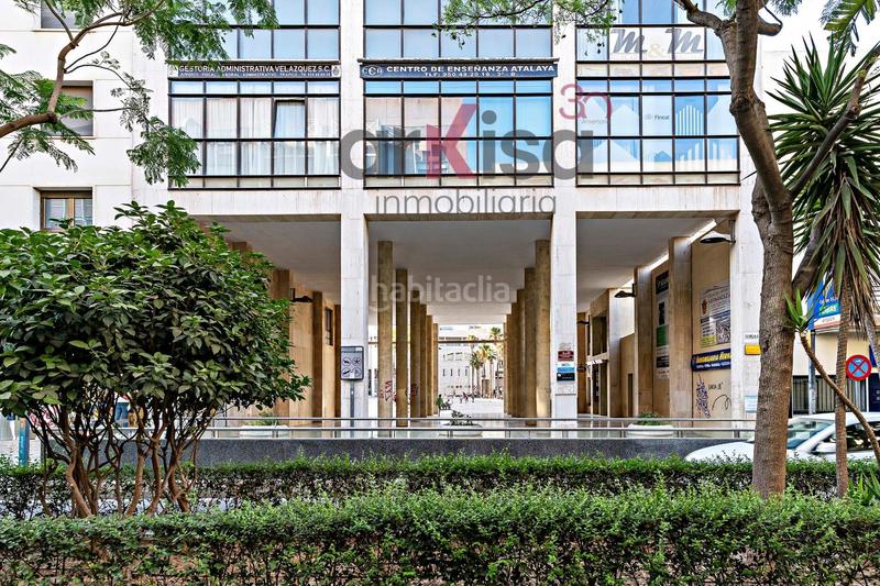 Foto e06344fe-009c-4e53-a5af-ad782a294b88. Piso espectacular piso de 170 m con excelentes calidades en el centro de el ejido en Ejido (El)