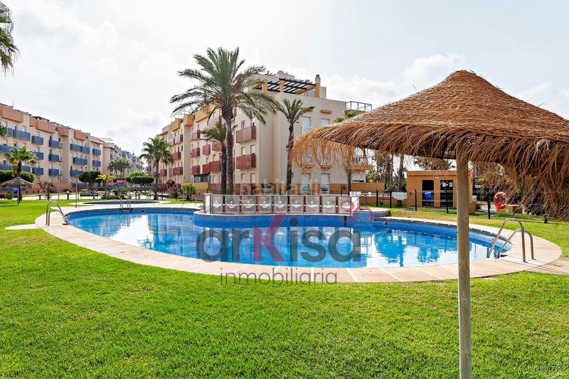 Foto 11e72294-219e-4677-9a31-e4b9beb41f0f. Apartament amb aparcament piscina a Almerimar Ejido (El)