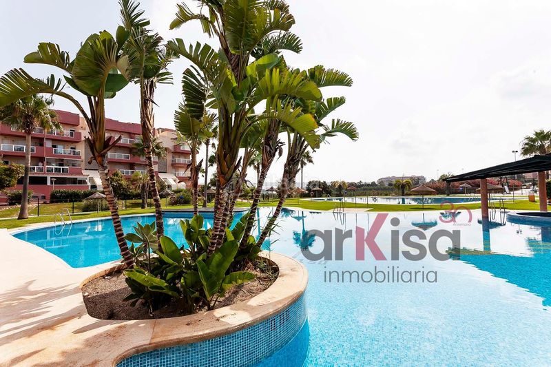 Foto 970dd936-4ce0-4075-ab38-597dcfad1d04. Apartament amb aparcament piscina a Almerimar Ejido (El)