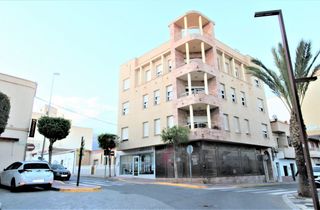 Lloguer Local Comercial a Ejido centro. Local comercial en alquiler el ejido  zona ejido centro