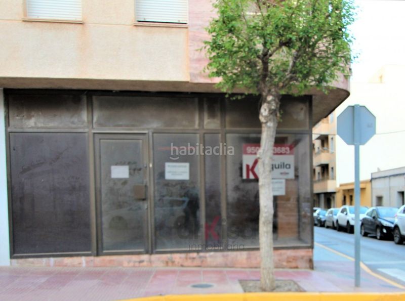 Foto 6d22e183-9f61-4d24-a683-0d49d2933c75. Lloguer local comercial a Ejido centro Ejido (El)