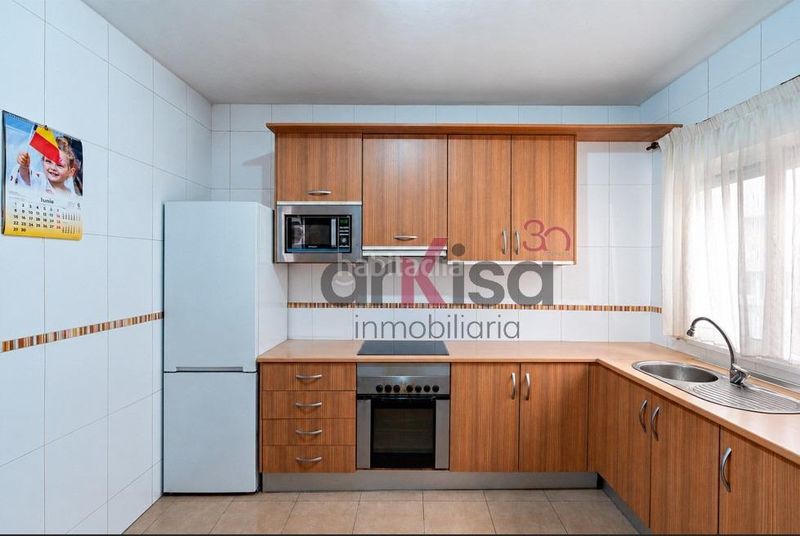 Foto eb915796-6c27-43c4-b164-eee339ea671b. Flat with parking in Santa María del Águila Ejido (El)
