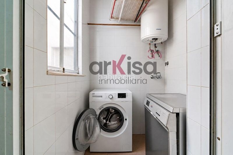 Foto f88e3b9b-78d8-4854-a644-042fb18cf4da. Flat with parking in Santa María del Águila Ejido (El)