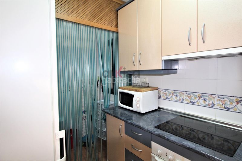Foto 55ac6dec-c10a-411e-819d-f4522ade59a5. Location appartement avec piscine dans Almerimar Ejido (El)