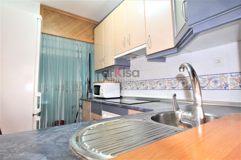 Foto 63dbc424-72a0-4dcb-8aed-4fbec398f23e. Location appartement avec piscine dans Almerimar Ejido (El)