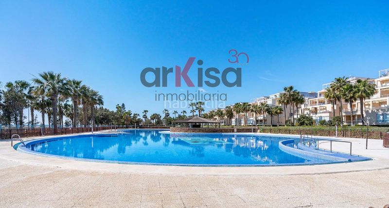 Foto 0ef755b2-f2a5-4a63-ae17-ea6dcf07580c. Apartament amb aparcament a Almerimar Ejido (El)