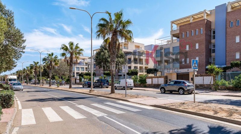 Foto 1b0dca19-7e0c-4fce-9cfd-d1640e853c9c. Apartament amb aparcament a Almerimar Ejido (El)
