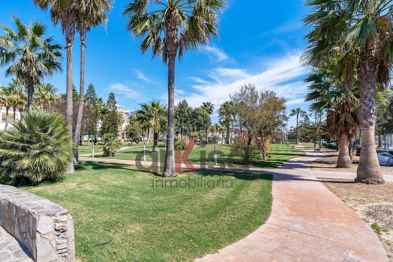 Foto 3a544c72-ac5b-4ec2-afae-abbb8f8d9b5d. Apartament amb aparcament a Almerimar Ejido (El)