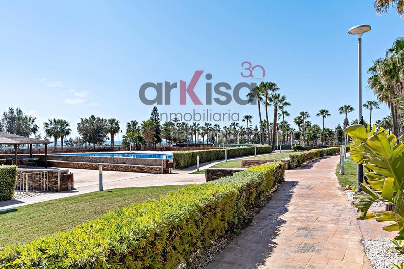 Foto 3ca6079e-5874-4cf6-b134-a5964876ff0c. Apartament amb aparcament a Almerimar Ejido (El)