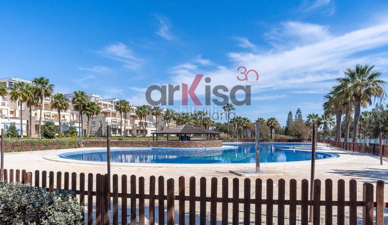 Foto 599f7405-102d-450c-9a0c-2af510cf0d69. Apartament amb aparcament a Almerimar Ejido (El)