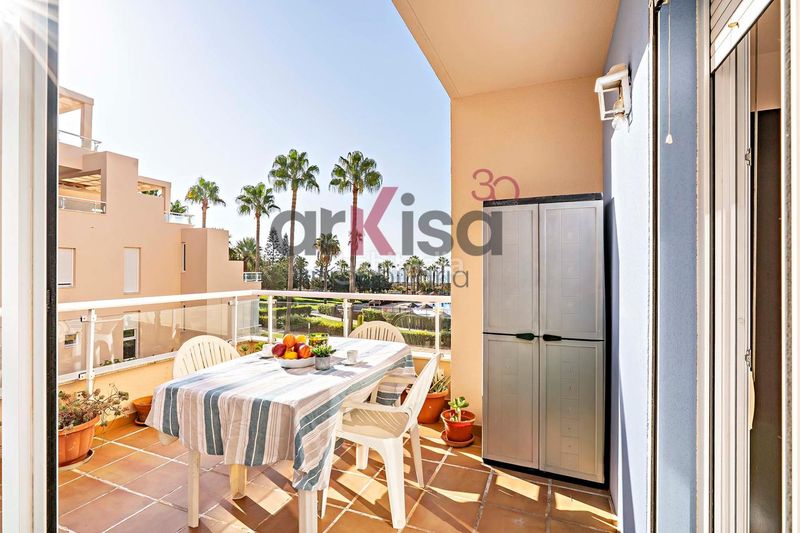 Foto b9f394ab-70d0-4414-830f-65635c991d73. Apartament amb aparcament a Almerimar Ejido (El)