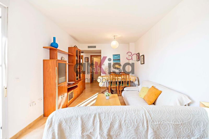 Foto bf0e1b3f-6326-4008-8f16-5cb5b094734b. Apartament amb aparcament a Almerimar Ejido (El)