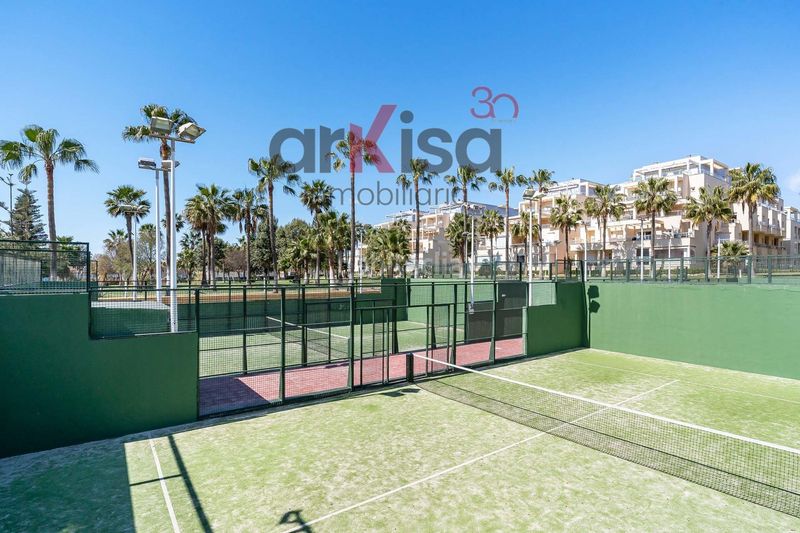 Foto e5b81a7a-d6af-4d0c-810f-c45c0723619e. Apartament amb aparcament a Almerimar Ejido (El)