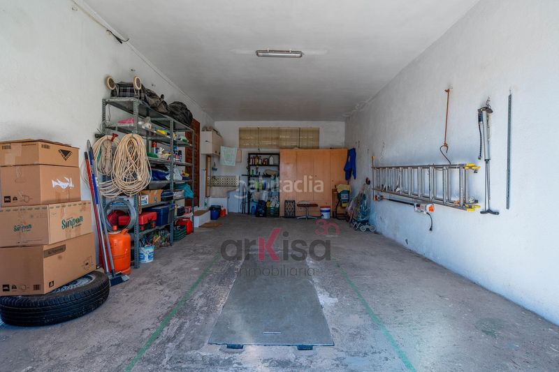 Foto af542f0e-4e71-4207-b58c-e32b634b270f. Masia amb aparcament piscina a Berja